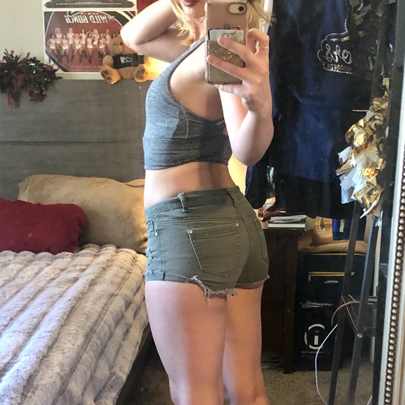 Olive jean shorts - Picture 2 of 3